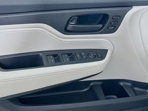 Used 2026 Honda Odyssey EX-L image 21