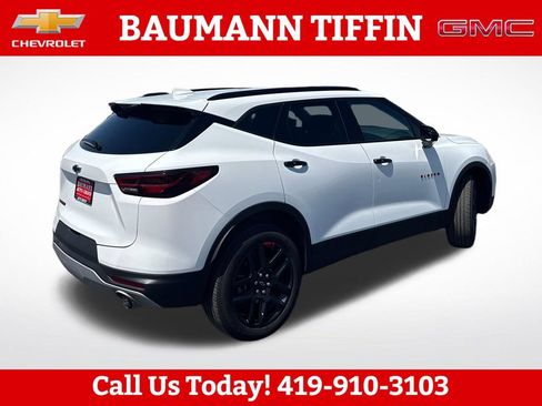 Used 2023 Chevrolet Blazer LT w/ Convenience Package FWD image 3