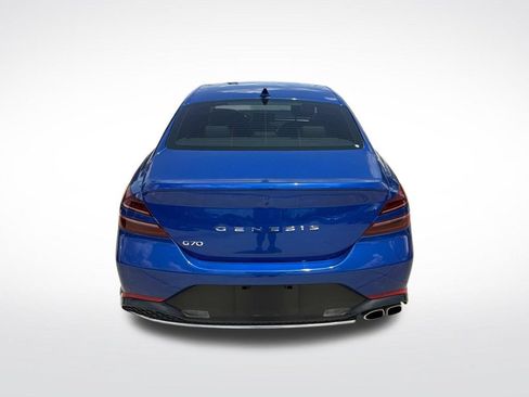 Used 2022 Genesis G70 2.0T RWD image 8