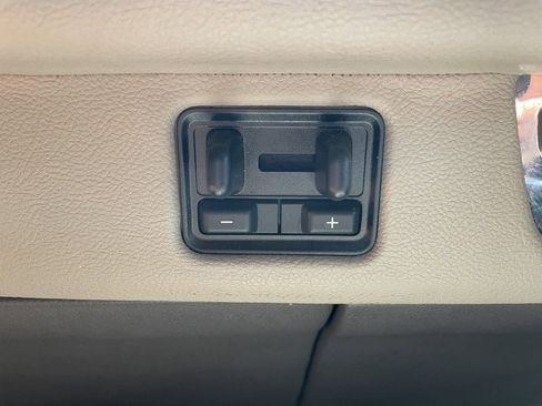 Used 2022 Lincoln Navigator L Reserve RWD image 29