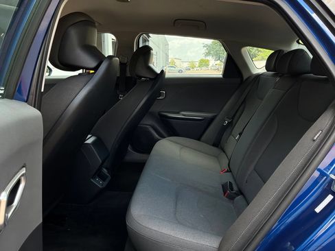 Used 2025 Kia K4 FWD image 11