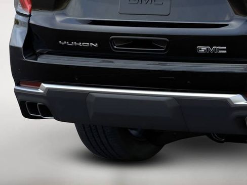 New 2026 GMC Yukon XL Denali w/ Sun & Power Step Package AWD/4WD image 14