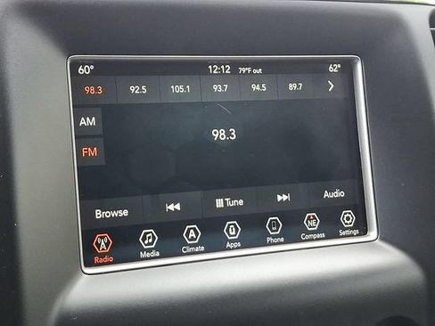 Used 2018 Jeep Grand Cherokee Laredo AWD/4WD image 17