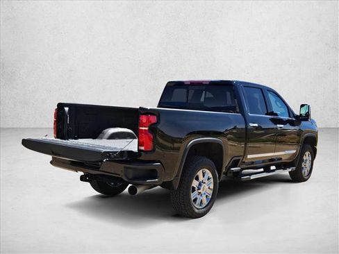 New 2026 Chevrolet Silverado 2500 High Country AWD/4WD image 2