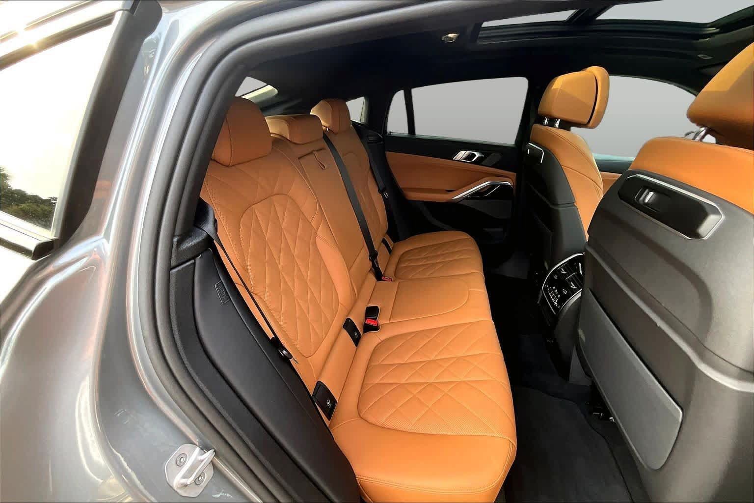 Used 2026 BMW X6 xDrive40i AWD/4WD image 20