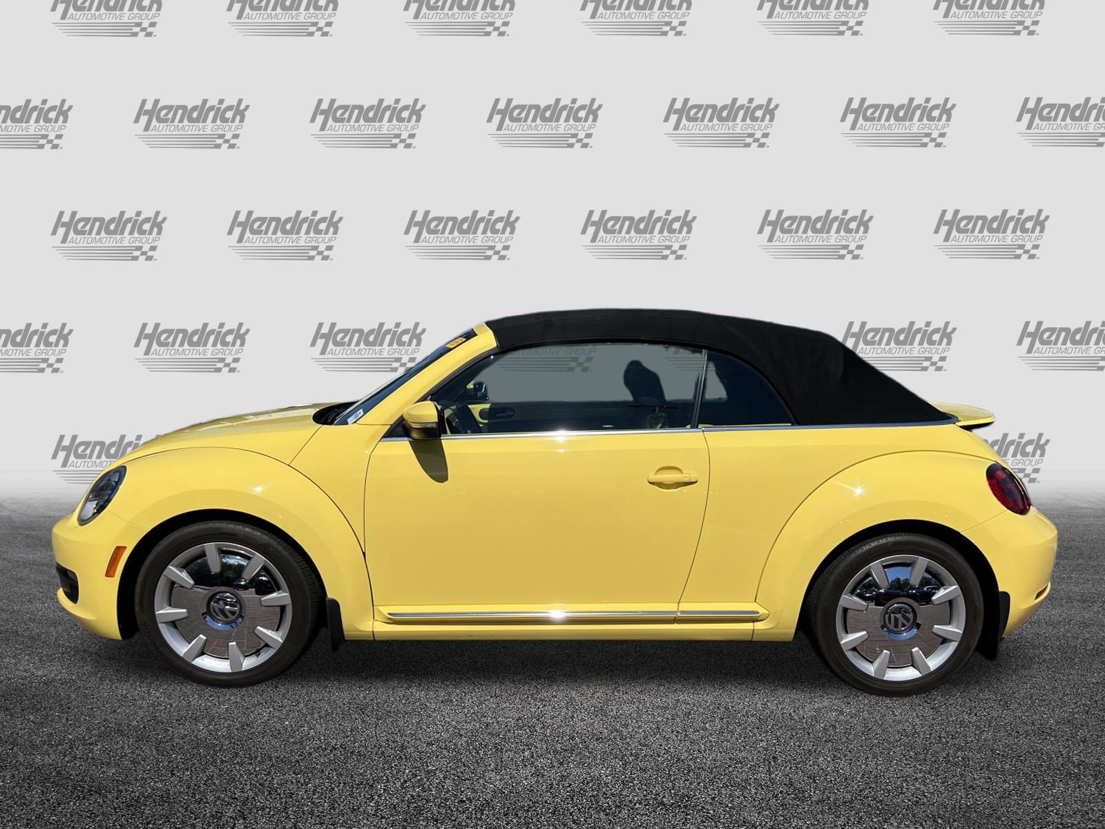 Used 2013 Volkswagen Beetle 2.5 FWD image 7