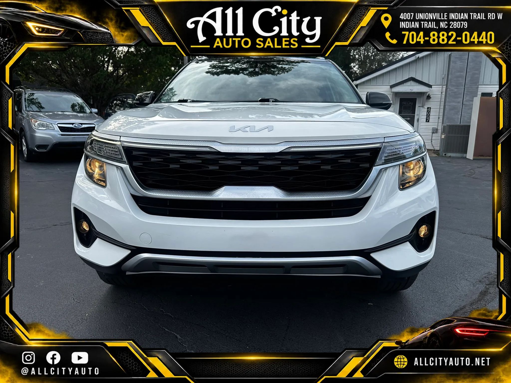 Used 2022 Kia Seltos S AWD/4WD image 2