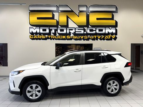 Used 2019 Toyota RAV4 LE w/ All Weather Liner Package AWD/4WD image 54