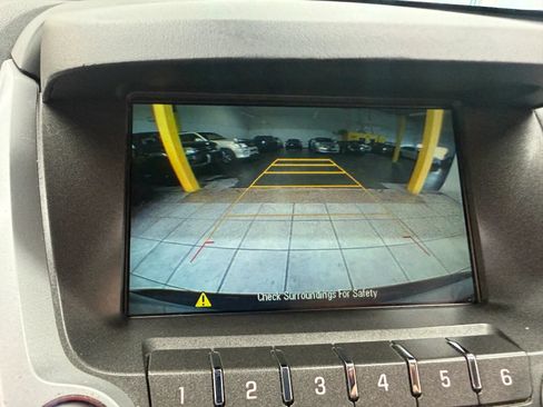 Used 2017 GMC Terrain SLE FWD image 29