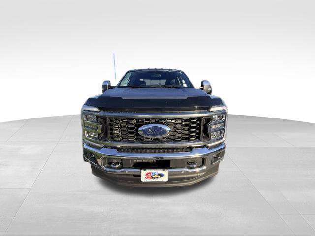 Used 2024 Ford F450 Lariat w/ Lariat Ultimate Package AWD/4WD image 3
