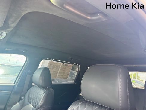 Used 2021 Hyundai Santa Fe Calligraphy AWD/4WD image 25