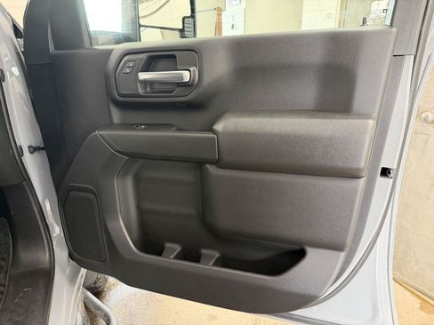 Used 2024 Chevrolet Silverado 2500 Custom w/ Custom Convenience Package AWD/4WD image 29