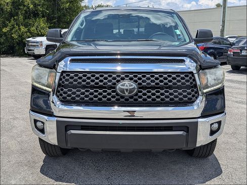 Used 2019 Toyota Tundra SR5 w/ SR5 Upgrade Package AWD/4WD image 9