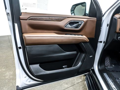 Used 2023 Chevrolet Tahoe High Country image 20