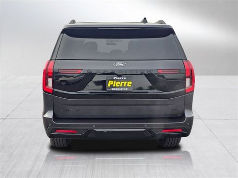 New 2025 Ford Expedition Max Platinum w/ Stealth Performance Package image 5