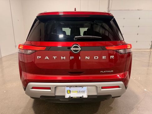 Used 2023 Nissan Pathfinder Platinum w/ Cargo Package FWD image 5