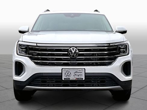 New 2026 Volkswagen Atlas SE image 3