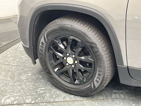 Certified 2018 Chevrolet Traverse LT AWD/4WD image 33