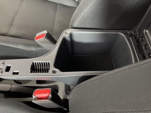 Used 2024 Nissan Kicks S image 30