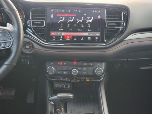 Used 2025 Dodge Durango R/T image 33