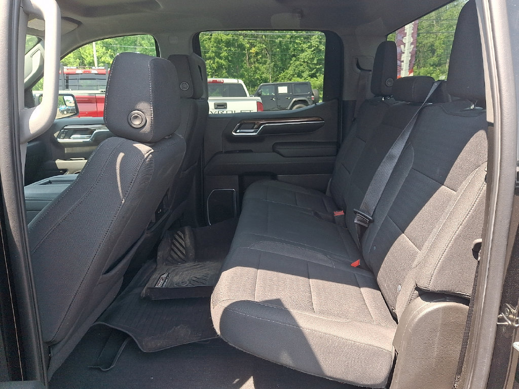 Used 2022 Chevrolet Silverado 1500 RST AWD/4WD image 12