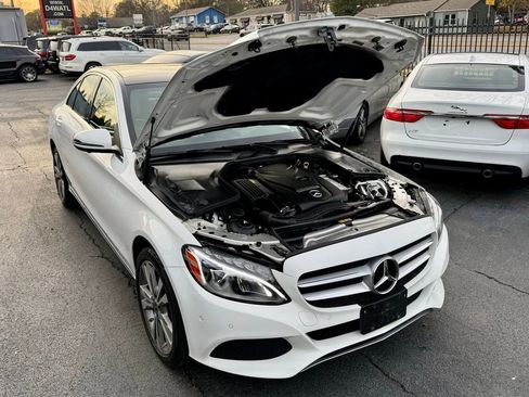 Used 2018 Mercedes-Benz C 300 C 300 image 4