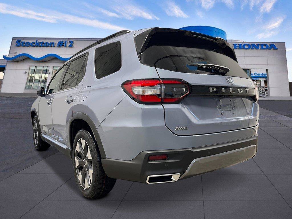 New 2026 Honda Pilot Elite image 3