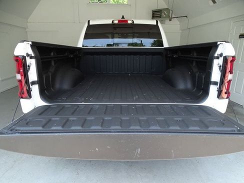 Certified 2025 RAM 1500 Big Horn AWD/4WD image 22