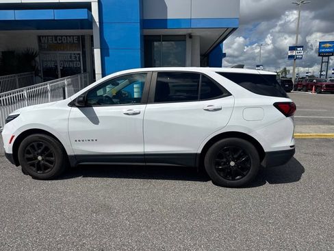 Used 2022 Chevrolet Equinox LS w/ LS Convenience Package FWD image 7