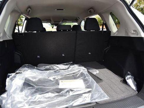 New 2026 Nissan Rogue S image 23