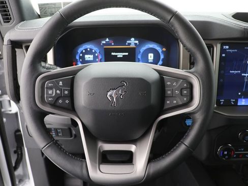 New 2025 Ford Bronco Outer Banks image 18