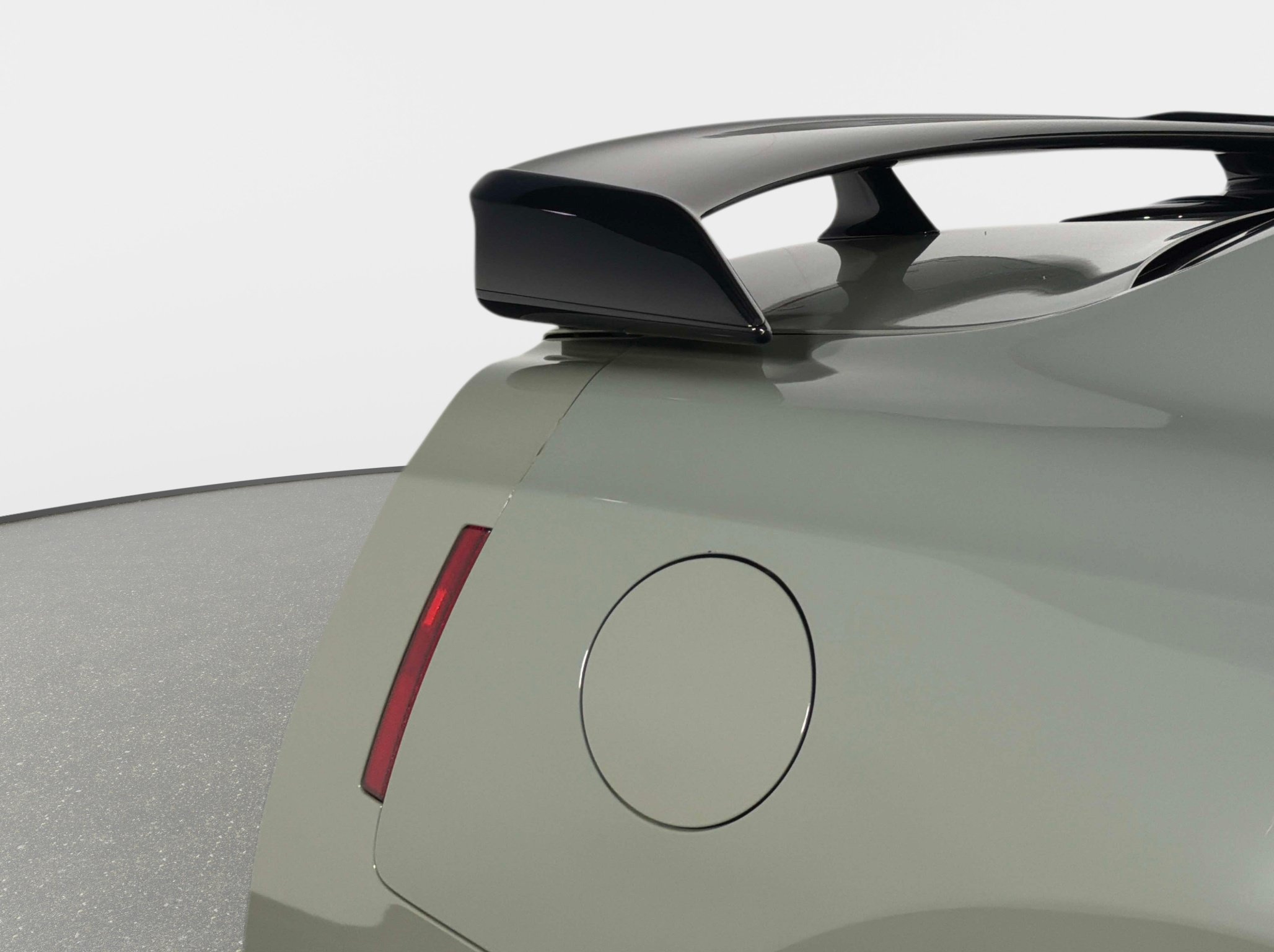 Used 2021 Nissan GT-R Premium AWD/4WD image 6