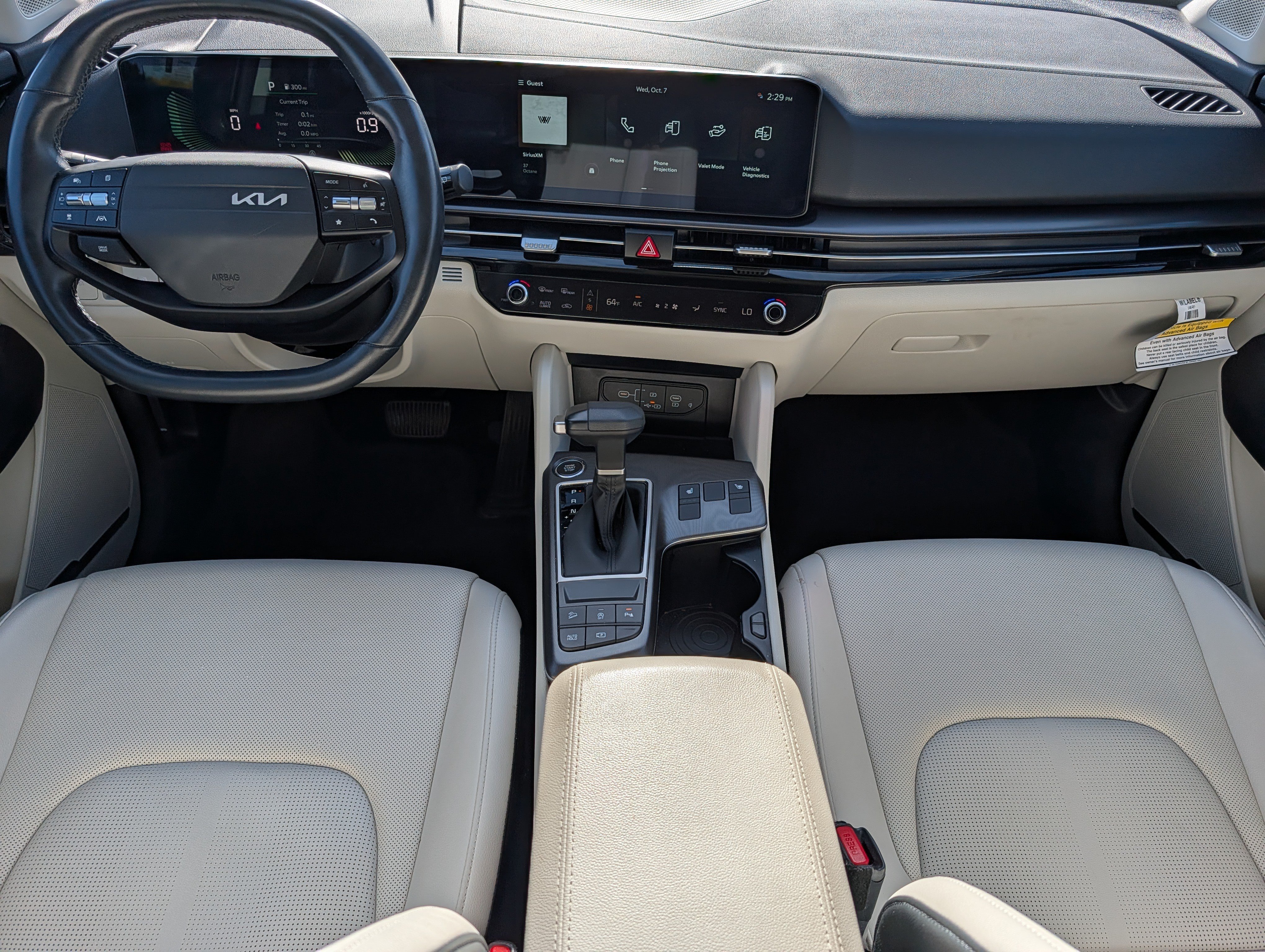 Certified 2026 Kia Sportage EX FWD image 9