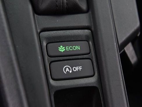 Used 2025 Honda Accord SE image 16
