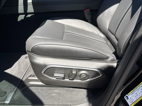 New 2026 Jeep Grand Wagoneer L Limited image 13