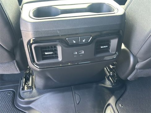 Used 2025 GMC Sierra 1500 AT4 w/ AT4 Premium Package image 16