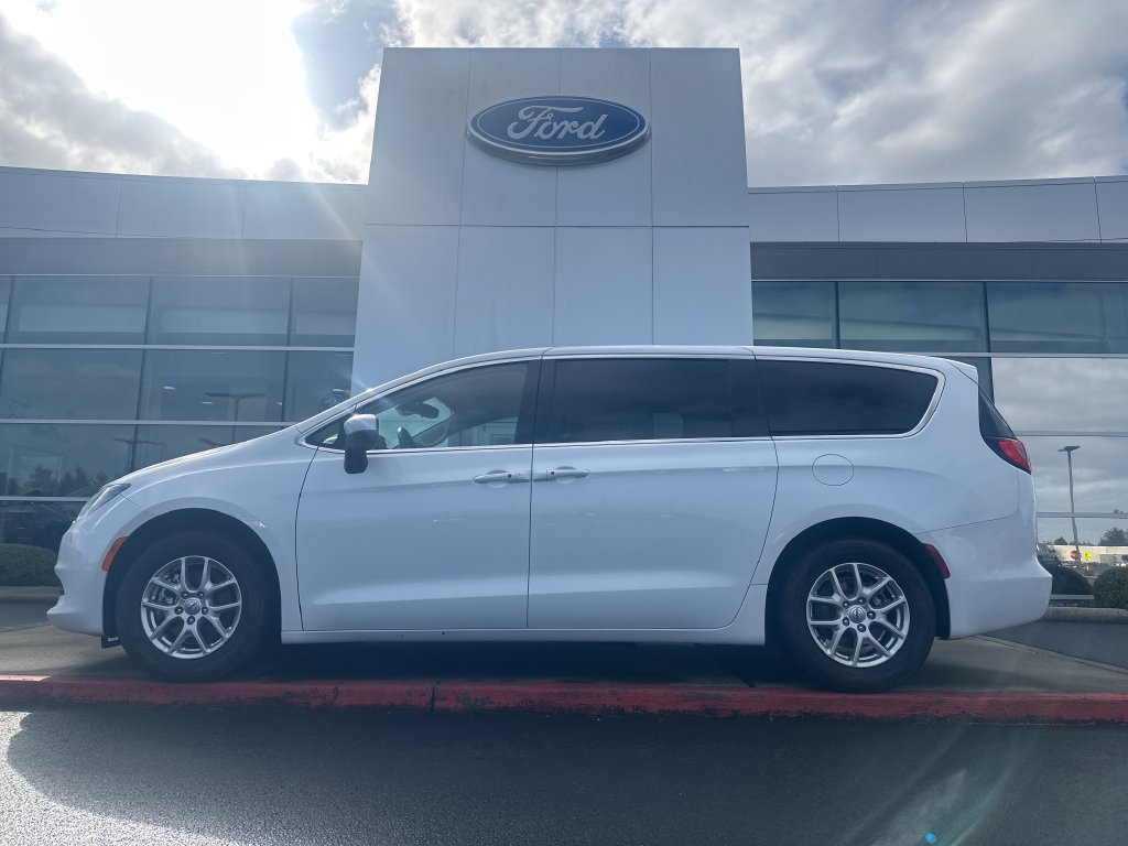 Used 2023 Chrysler Voyager LX FWD 360° Tour