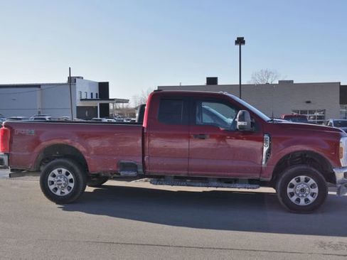 Used 2024 Ford F250 XLT w/ FX4 Off-Road Package image 6