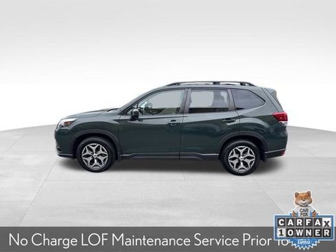 Used 2023 Subaru Forester Premium AWD/4WD image 6
