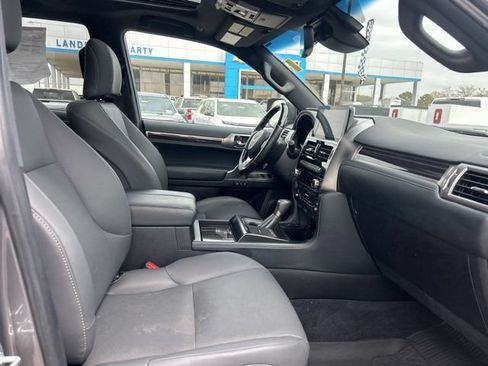 Used 2023 Lexus GX 460 Premium AWD/4WD image 35
