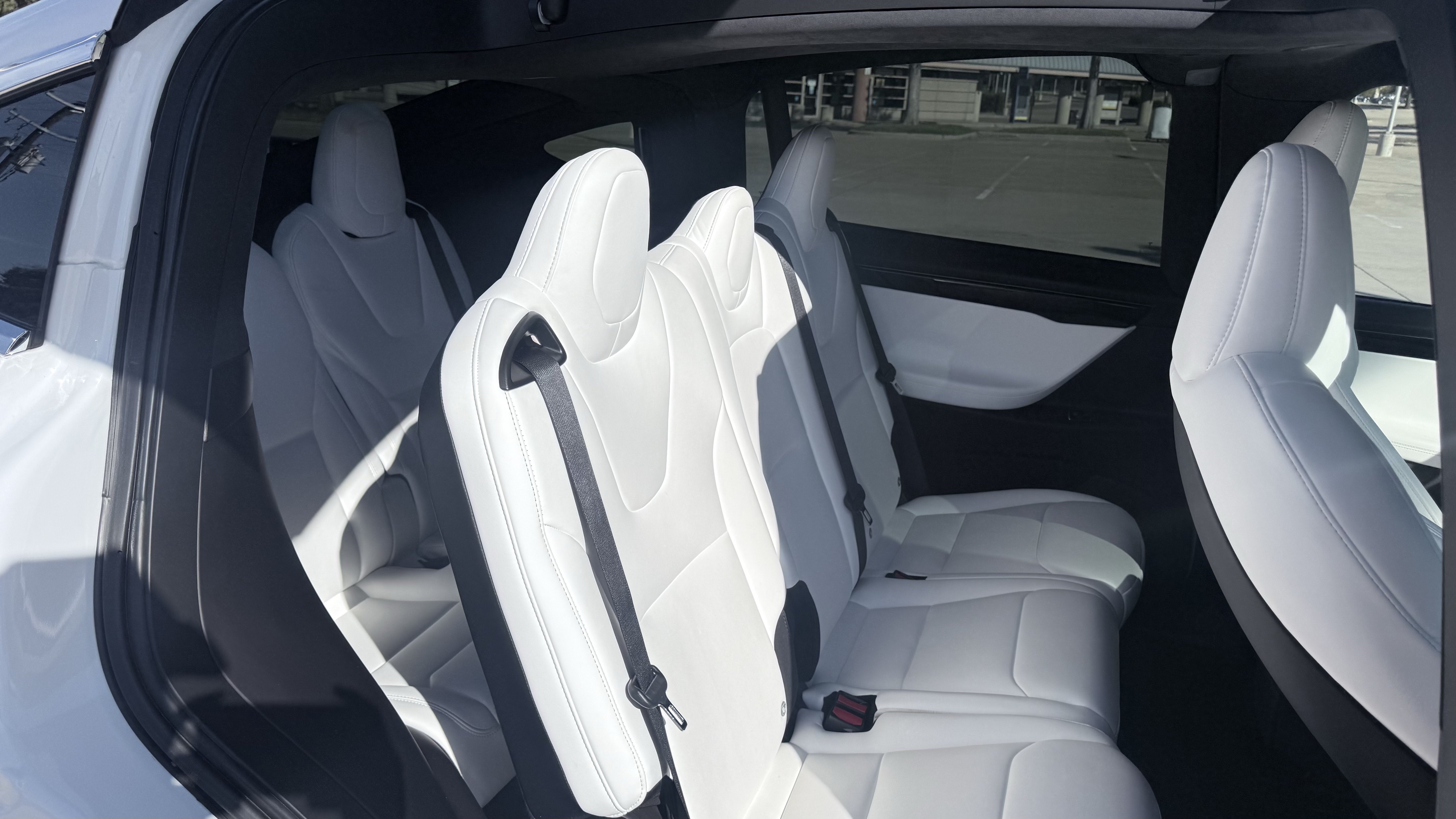 Used 2021 Tesla Model X Long Range AWD/4WD image 32