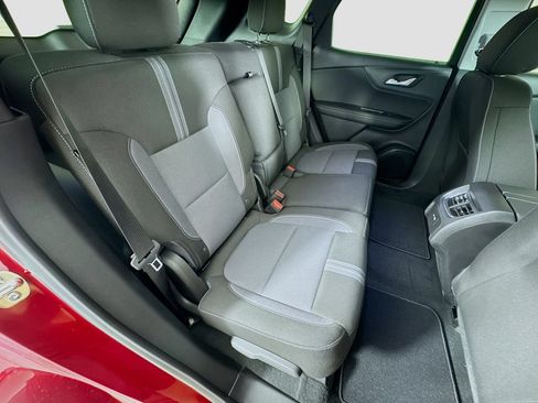 New 2026 Chevrolet Blazer LT w/ Convenience Package FWD image 27