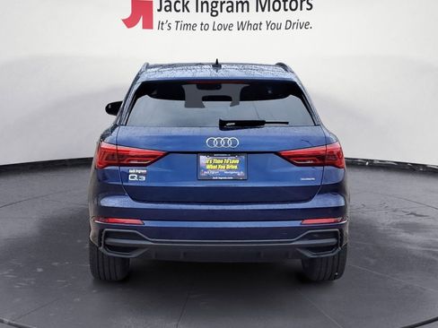 Used 2025 Audi Q3 2.0T Premium w/ Convenience Package AWD/4WD image 4