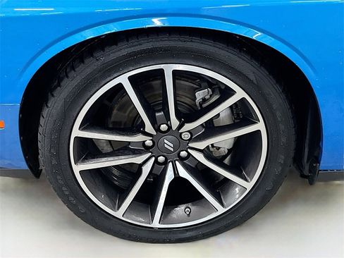 Used 2023 Dodge Challenger GT w/ Plus Package image 30