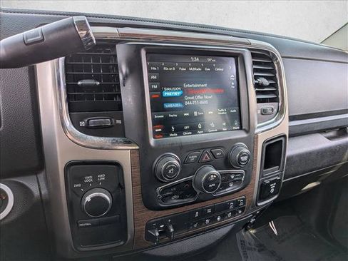 Used 2018 RAM 2500 Laramie w/ Convenience Group image 12