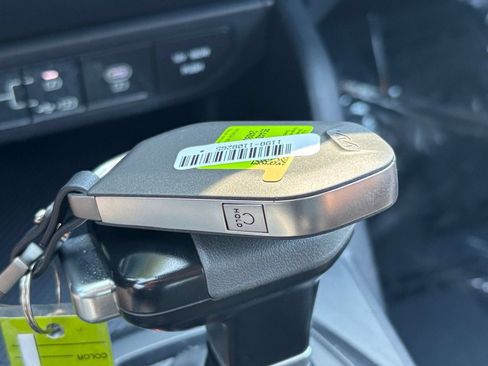 Used 2025 Kia K4 FWD image 23