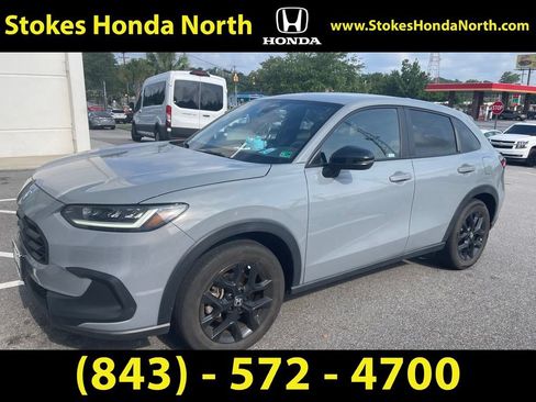 Used 2024 Honda HR-V Sport image 1