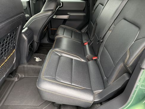 Used 2023 Ford Bronco Badlands image 21