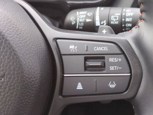 Used 2025 Honda CR-V Sport-L image 25