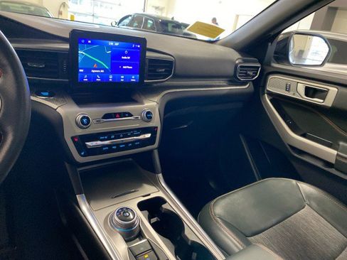 Certified 2022 Ford Explorer Timberline w/ Timberline Technology Package image 14